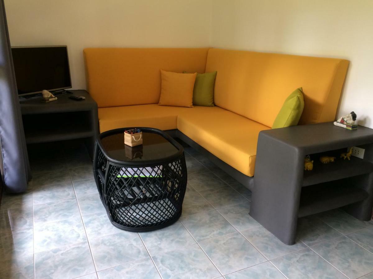 Marilyns Residential Resort Maret Luaran gambar