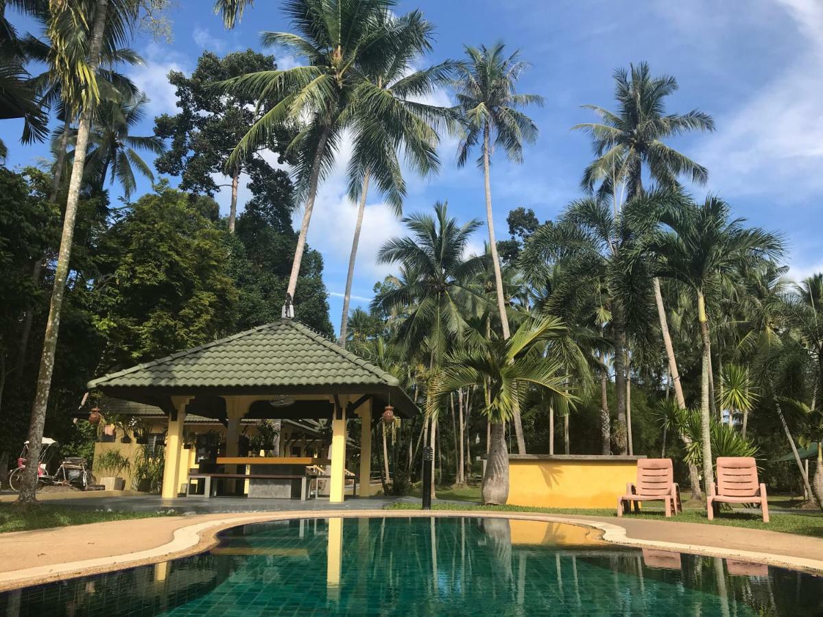 Marilyns Residential Resort Maret Luaran gambar
